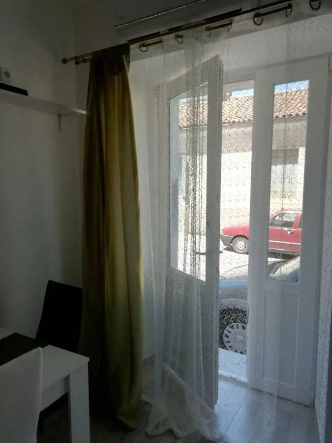 Punta Appartement Pula 0*,